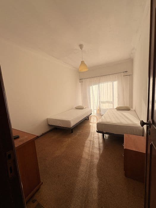 Quarto mobilado no Prior Velho com despesas incluídas