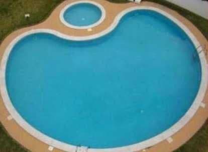 T0 mobilado com varanda panorâmica e piscina em Vilamoura