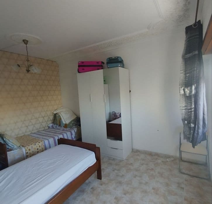 Vaga em quarto partilhado em Agualva