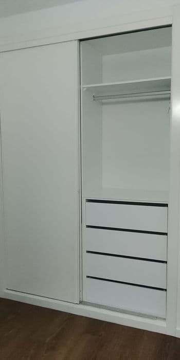 Quarto mobilado em A-dos-Cunhados e Maceira