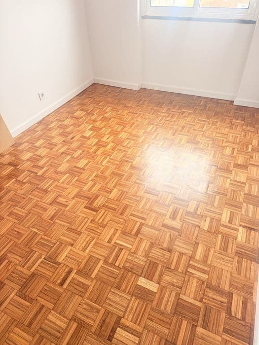 Quarto de casal na zona de Santa Iria