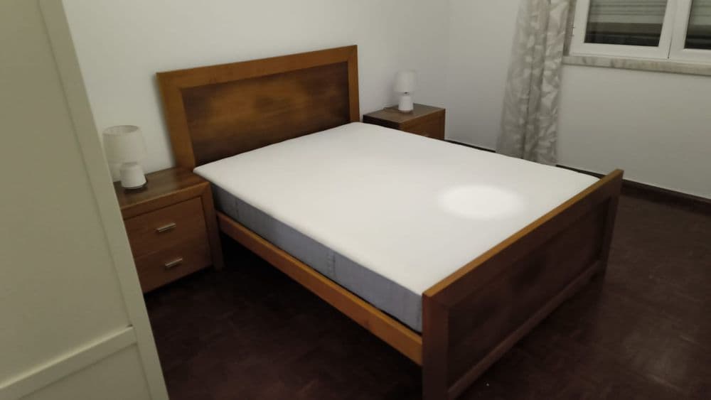 Quarto para casal em Vale de Figueira
