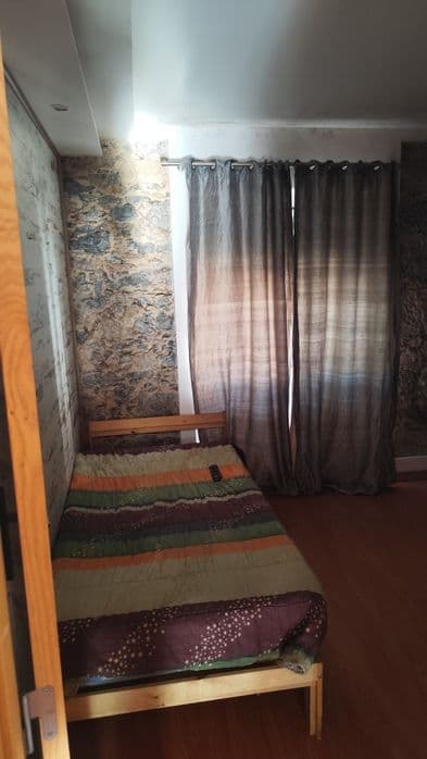 Quarto individual mobilado em Agualva-Cacém