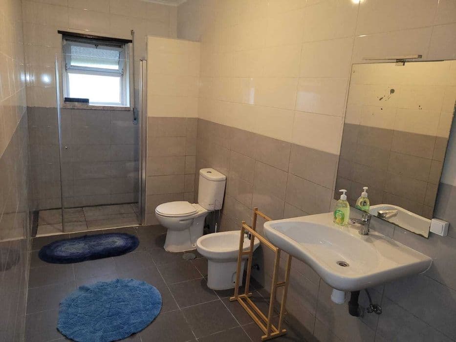 Quarto em vivenda com jardim em Santa Iria