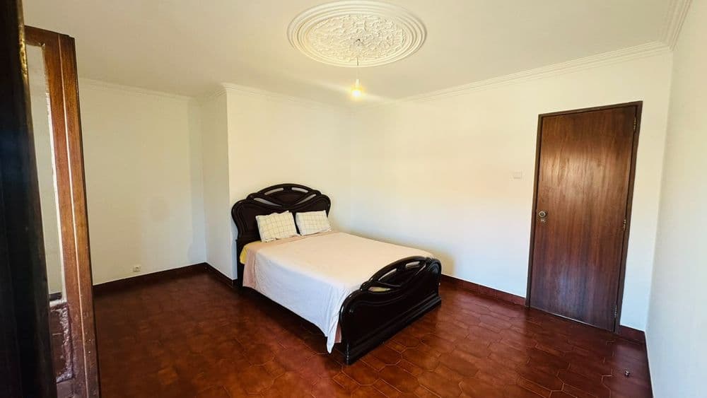Quarto mobilado em Algueirão-Mem Martins