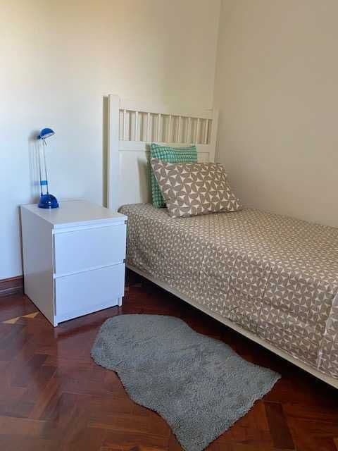 Quarto para estudante na Rua Dom Nuno Álvares Pereira