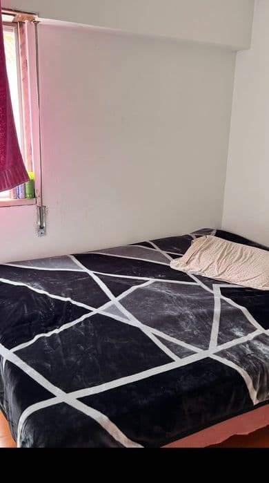 Quarto individual no Algueirão