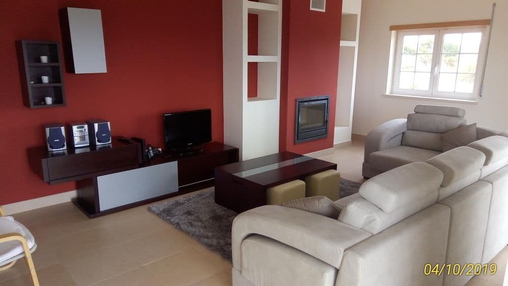 Moradia em Ribamar com vista mar e escritório