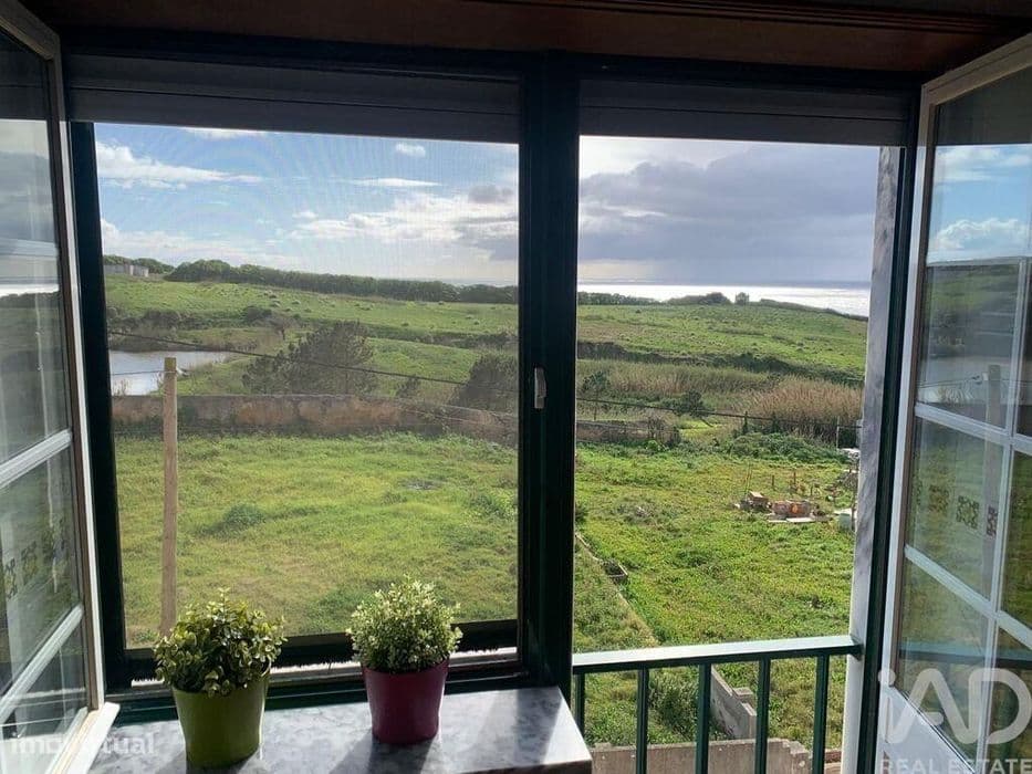 T4 duplex perto da Praia de São Bernardino