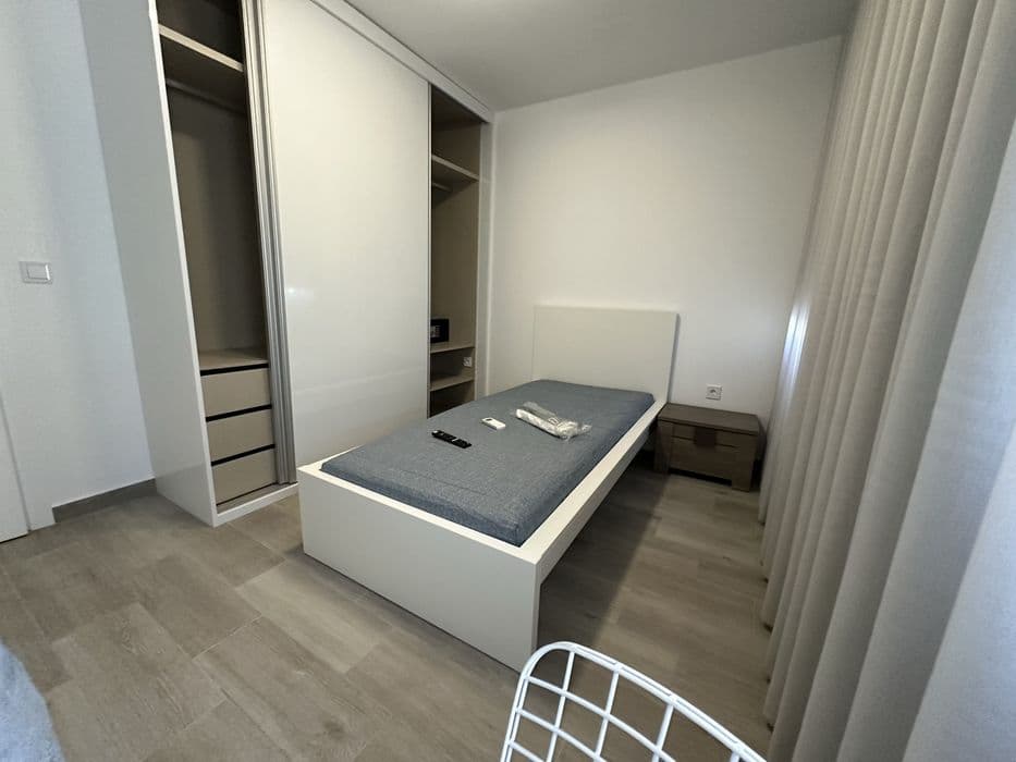 Quarto com WC privativo e ar condicionado em Lordelo